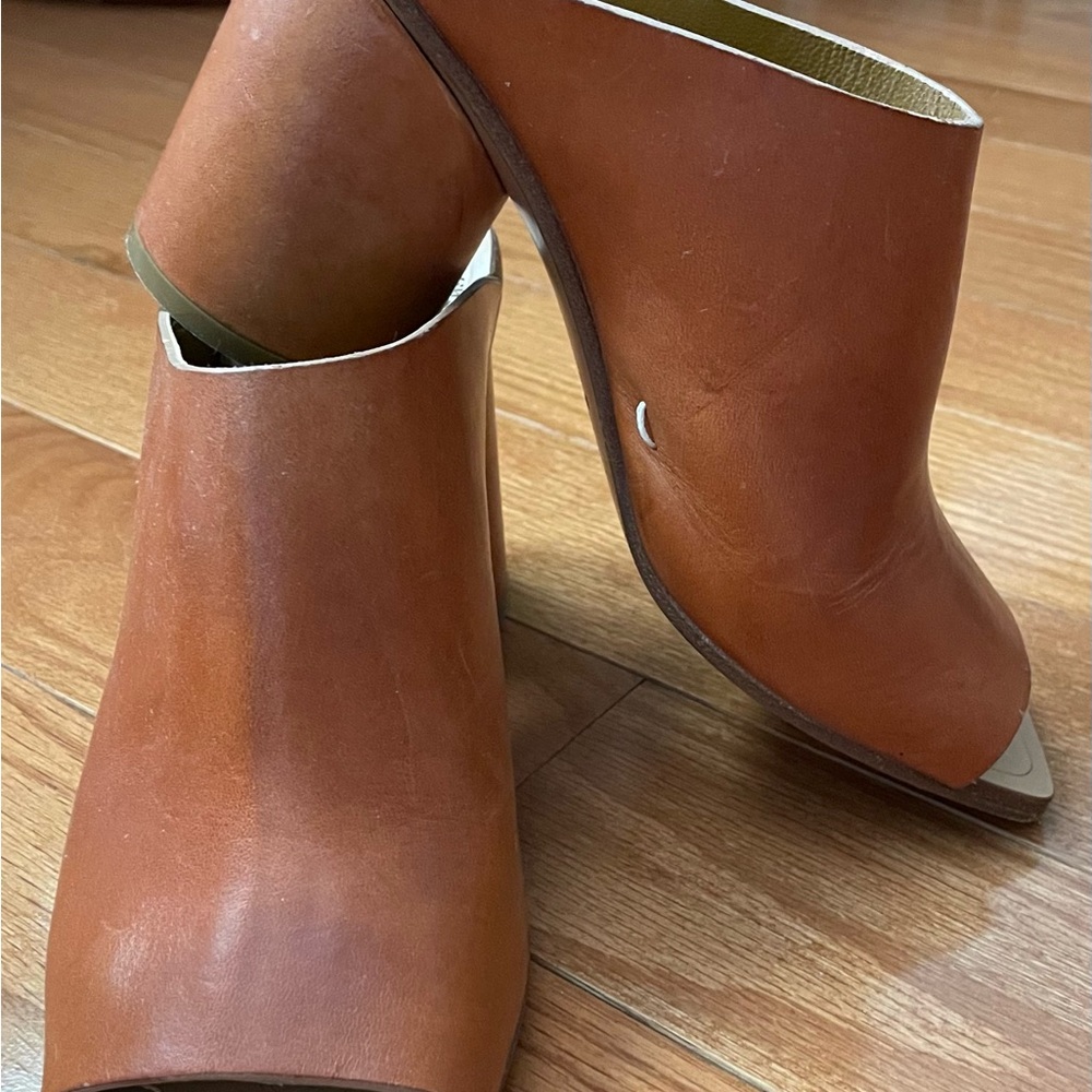 Maison Margiela Brown Vegetable Tanned Leather Heels Mules 37 6.5 Women